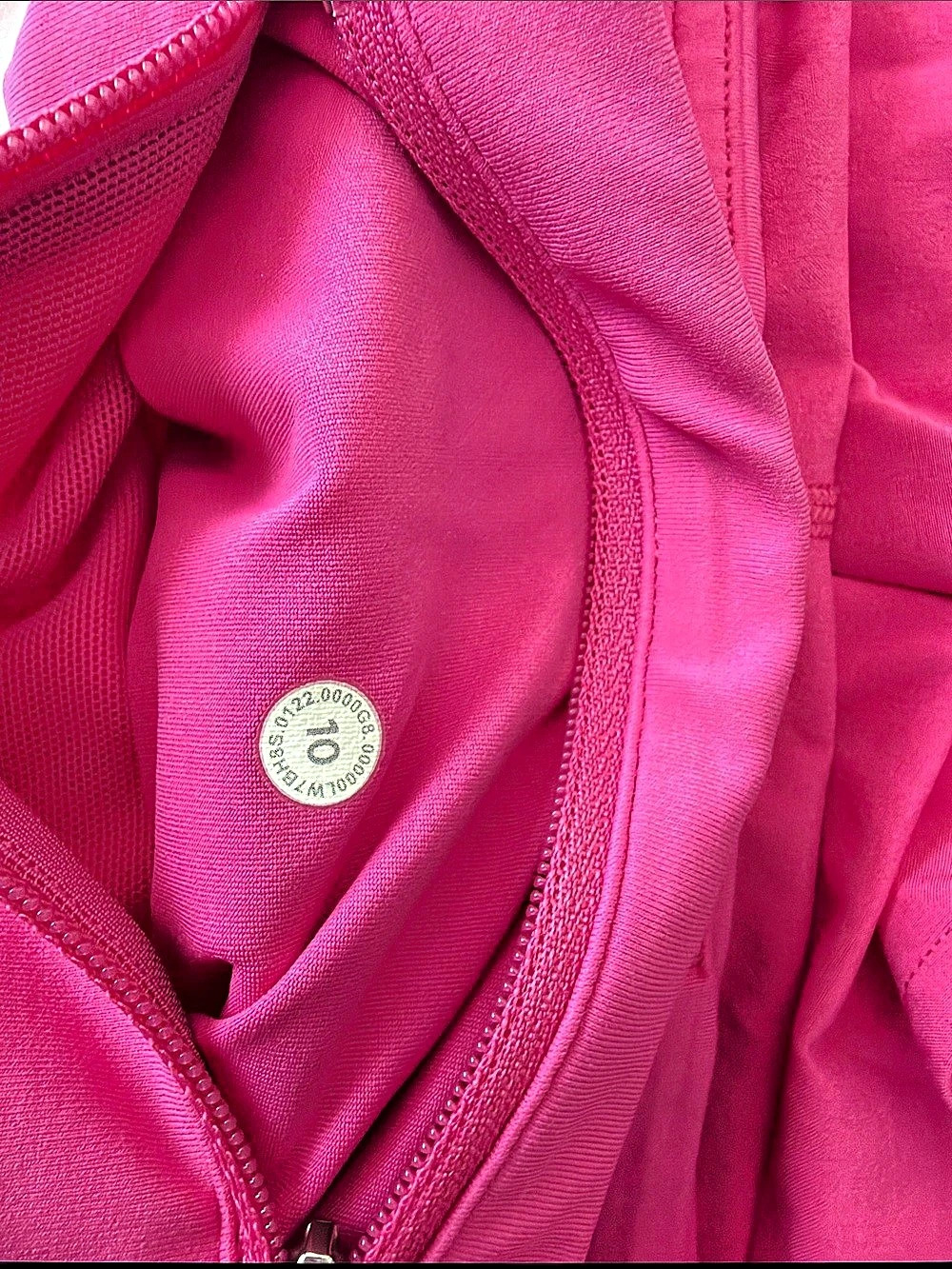 Lululemon speed ups High Rise 2.5” women’s